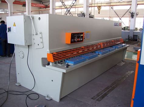 cnc automatic cutting metal machine